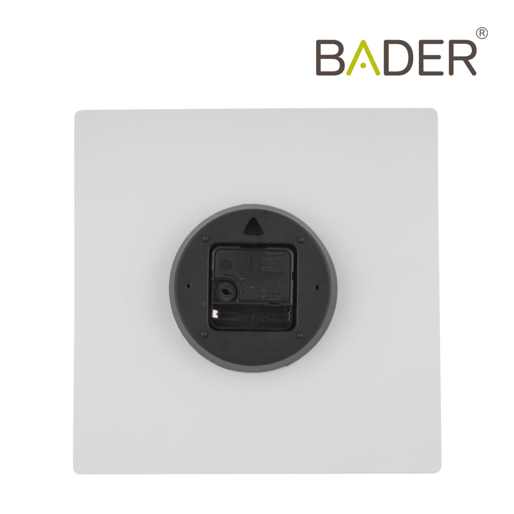 RELOJ DE PARED CUADRADO